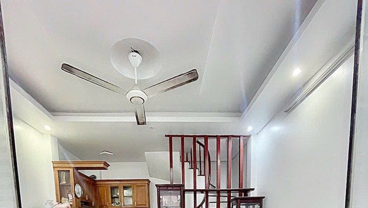 CHO THUÊ NHÀ NGUYÊN CĂN NAM DƯ, LĨNH NAM, 4 TẦNG, 30M3, 3 NGỦ, 11 TRIỆU - FULL ĐỒ